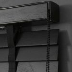 Црна Боја Дрвен Венецијанер 50MM