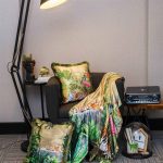 Декоративна луксузна перница - EY109 - Image 2