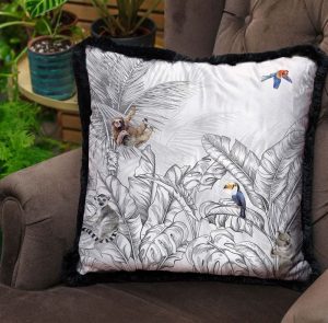 Декоративна луксузна перница - EY307-1 - Image 3