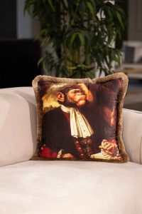 Декоративна луксузна перница - EY249 - Image 3