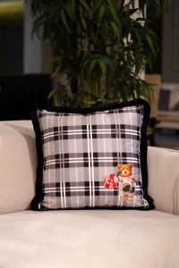 Декоративна луксузна перница - EY254 - Image 2