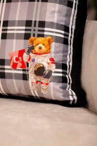 Декоративна луксузна перница - EY254 - Image 3