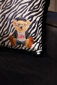 Декоративна луксузна перница - EY257 - Image 3