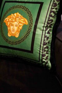 Декоративна луксузна перница - EY231 - Image 3