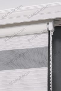 Бело Широко Со Плисе Зебра Завеса - Image 3