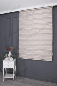 Крем Со Шеми и Плисе Зебра Завеса - Image 2