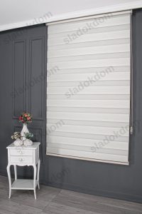 Крем Со Широки Линии Зебра Завеса - Image 2