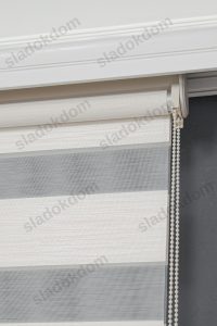 Крем Со Широки Линии Зебра Завеса - Image 3