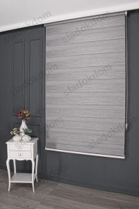 Сиво Со Широки Линии Зебра Завеса - Image 2