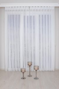 Млечна Бела Луксузна Вертикална Зебра Завеса