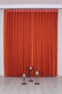 Темно Портокалова Луксузна Вертикална Зебра Завеса - Image 2