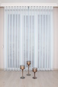 Светло Сина Вертикална Зебра Завеса