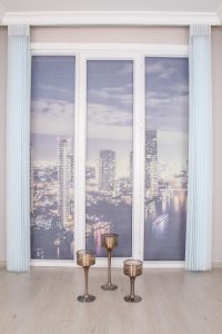 Светло Сина Вертикална Зебра Завеса - Image 3