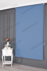 Темно Сина Мат Роло Завеса