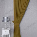 Темно Жолта Драпер Завеса