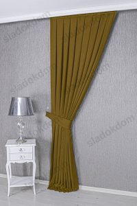 Темно Жолта Драпер Завеса